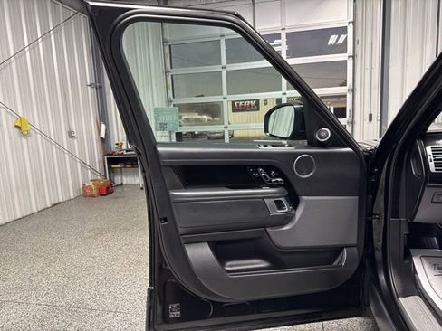 Used 2020 Land Rover Range Rover HSE AWD/4WD image 7