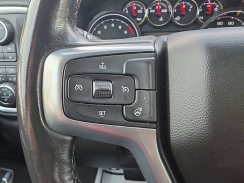 Used 2022 Chevrolet Silverado 2500 LTZ w/ LTZ Convenience Package AWD/4WD image 12