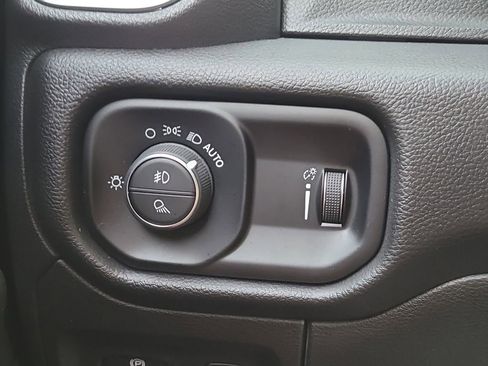 Used 2022 RAM 1500 Big Horn image 28