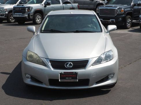 Used 2010 Lexus IS 250C RWD image 2