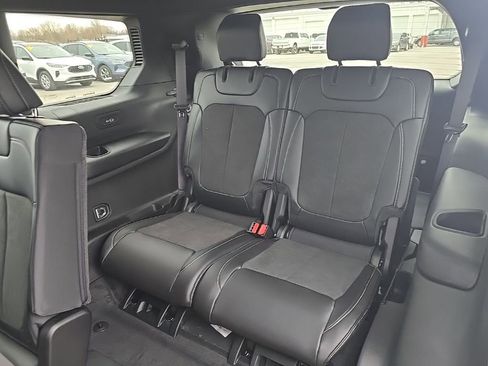 New 2026 Jeep Grand Cherokee L 4WD image 19