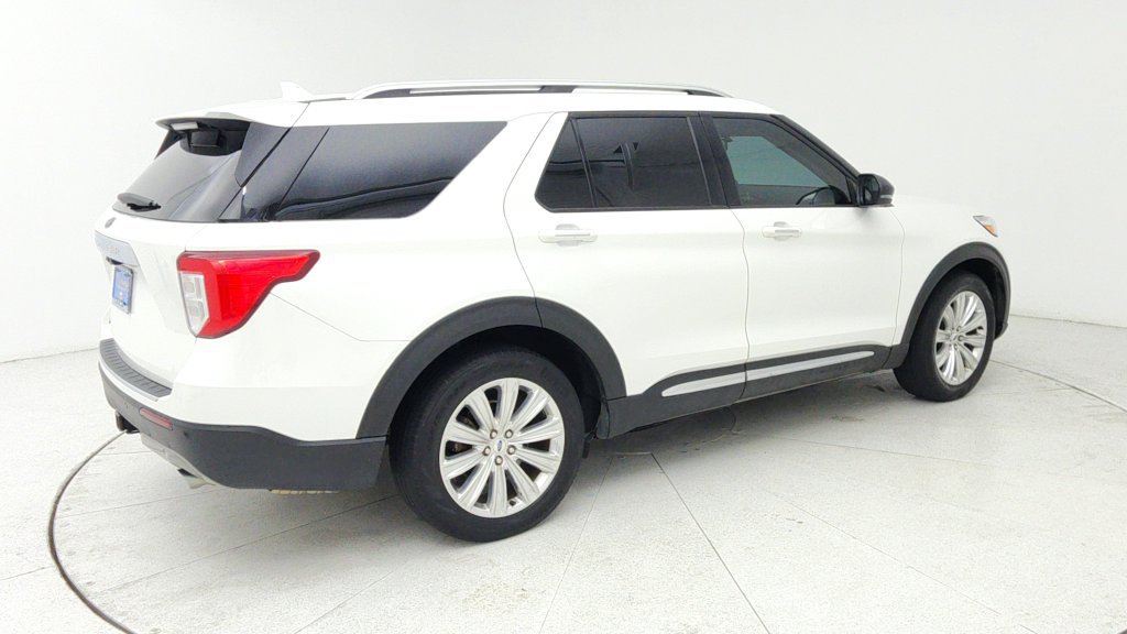 Used 2022 Ford Explorer Limited w/ Limited Technology Package RWD image 7