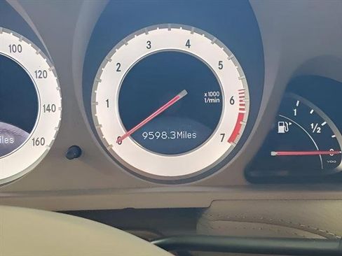 Used 2009 Mercedes-Benz SL 550 w/ Premium I Pkg image 24