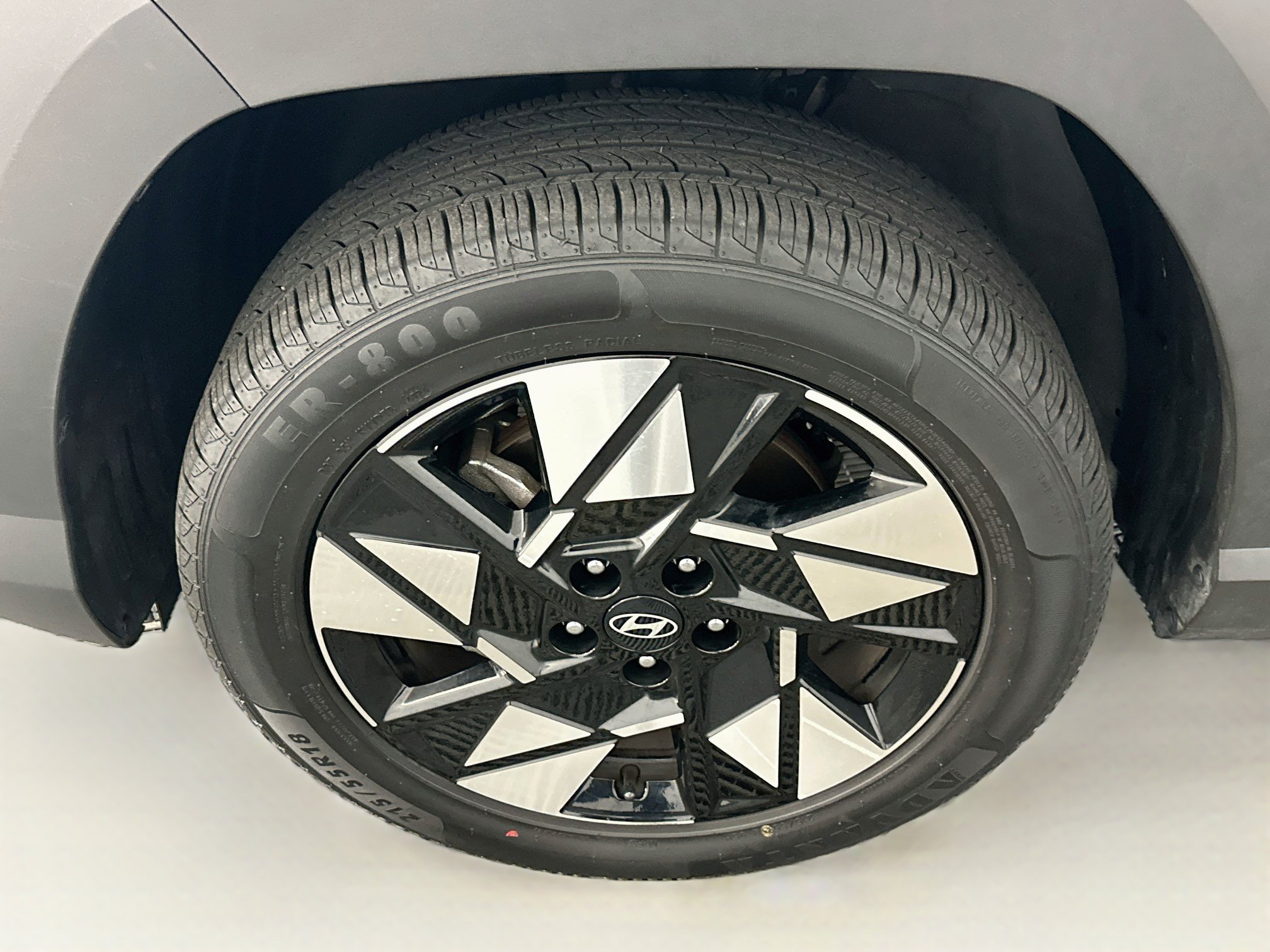 Used 2024 Hyundai Kona SEL AWD/4WD image 11