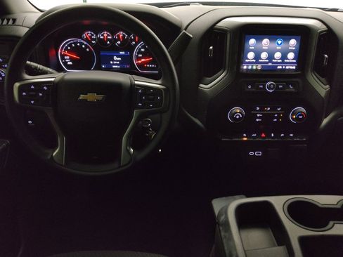 Used 2021 Chevrolet Silverado 1500 Custom w/ Safety Confidence Package RWD image 22