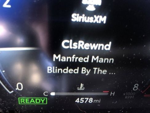 Used 2025 Toyota Land Cruiser image 18