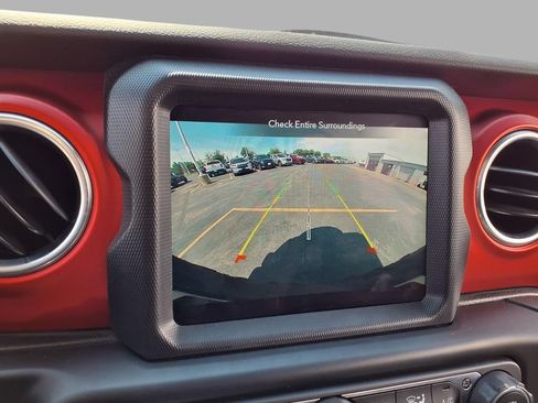 Used 2020 Jeep Wrangler Unlimited Rubicon AWD/4WD image 6