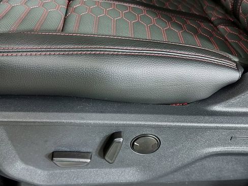 New 2025 Ford F150 Lariat w/ Equipment Group 501A Mid image 20