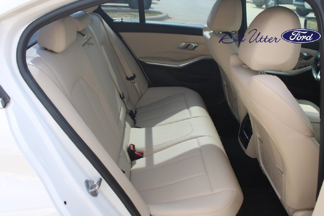Used 2021 BMW 330i Sedan w/ Premium Package RWD image 13