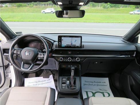 Used 2025 Honda CR-V Sport Touring image 6