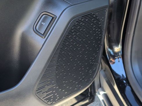 Certified 2026 GMC Terrain AT4 image 19