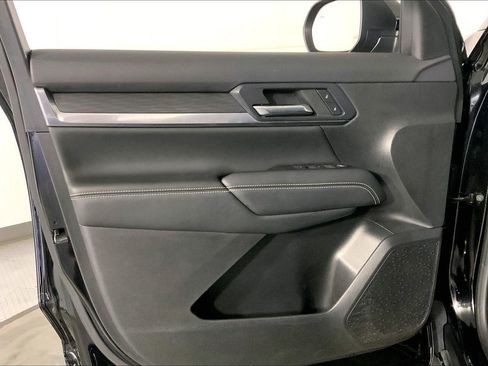 Used 2025 GMC Terrain Elevation AWD/4WD image 24
