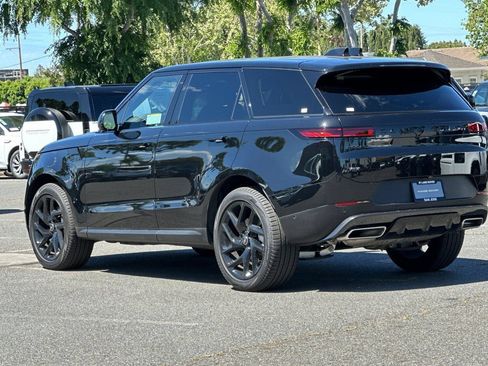 New 2025 Land Rover Range Rover Sport SE AWD/4WD image 3