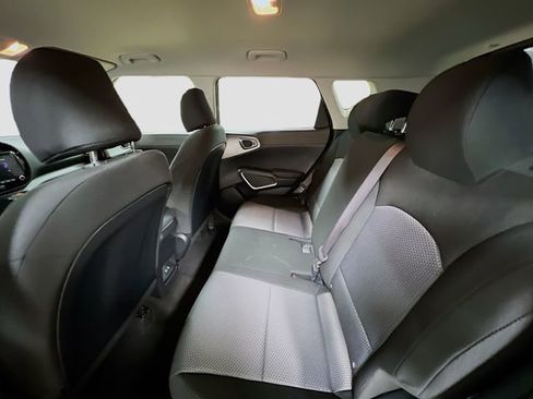 Certified 2023 Kia Soul S image 23