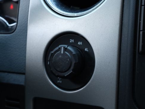 Used 2014 Ford F150 XLT w/ Equipment Group 302A Luxury image 43