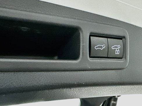 Used 2023 Lexus RX 350 Premium w/ Accessory Package AWD/4WD image 31