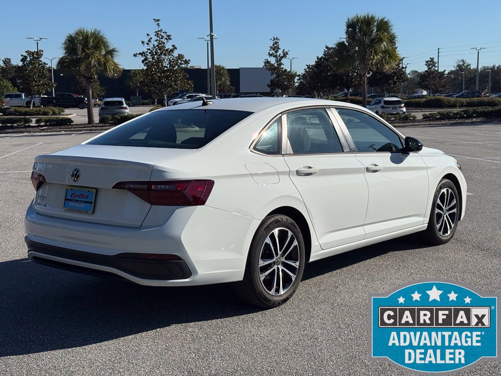 Used 2024 Volkswagen Jetta Sport FWD image 5