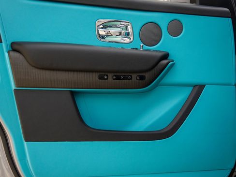 New 2026 Rolls-Royce Cullinan image 23