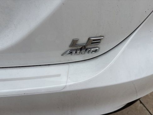 Used 2021 Toyota Camry LE image 21