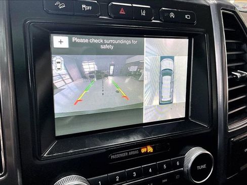 Used 2018 Ford Expedition Max Platinum image 14