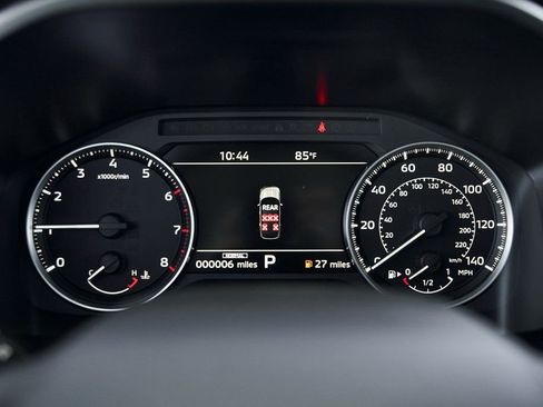 Used 2025 Mitsubishi Outlander SE image 40