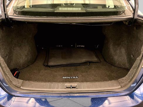Used 2018 Nissan Sentra SV FWD image 33
