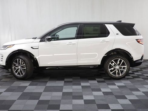 New 2026 Land Rover Discovery Sport Landmark AWD/4WD image 5