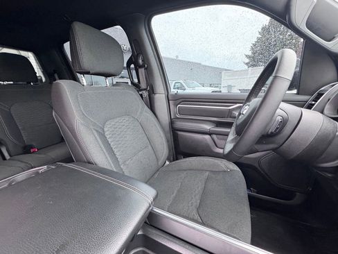 Used 2025 RAM 1500 Big Horn AWD/4WD image 19