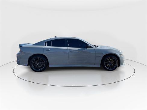 Used 2022 Dodge Charger R/T w/ Blacktop Package image 9