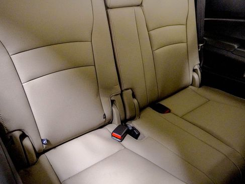 Used 2022 Honda Pilot Special Edition image 36