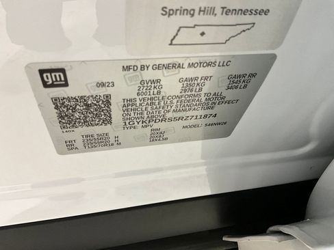 Used 2024 Cadillac XT6 Premium Luxury w/ LPO, Floor Liner Package image 30