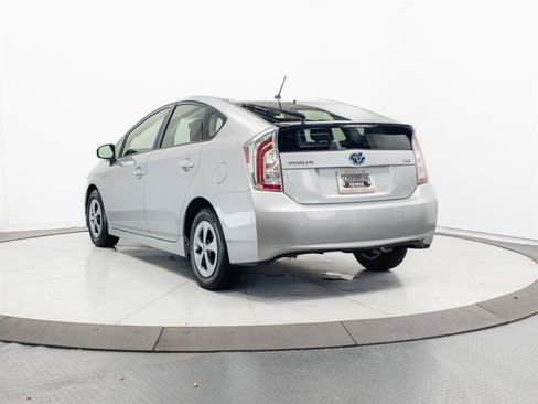 Used 2012 Toyota Prius Two FWD image 7