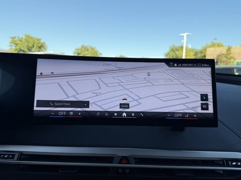 Used 2025 BMW iX xDrive50 w/ Premium Package image 28