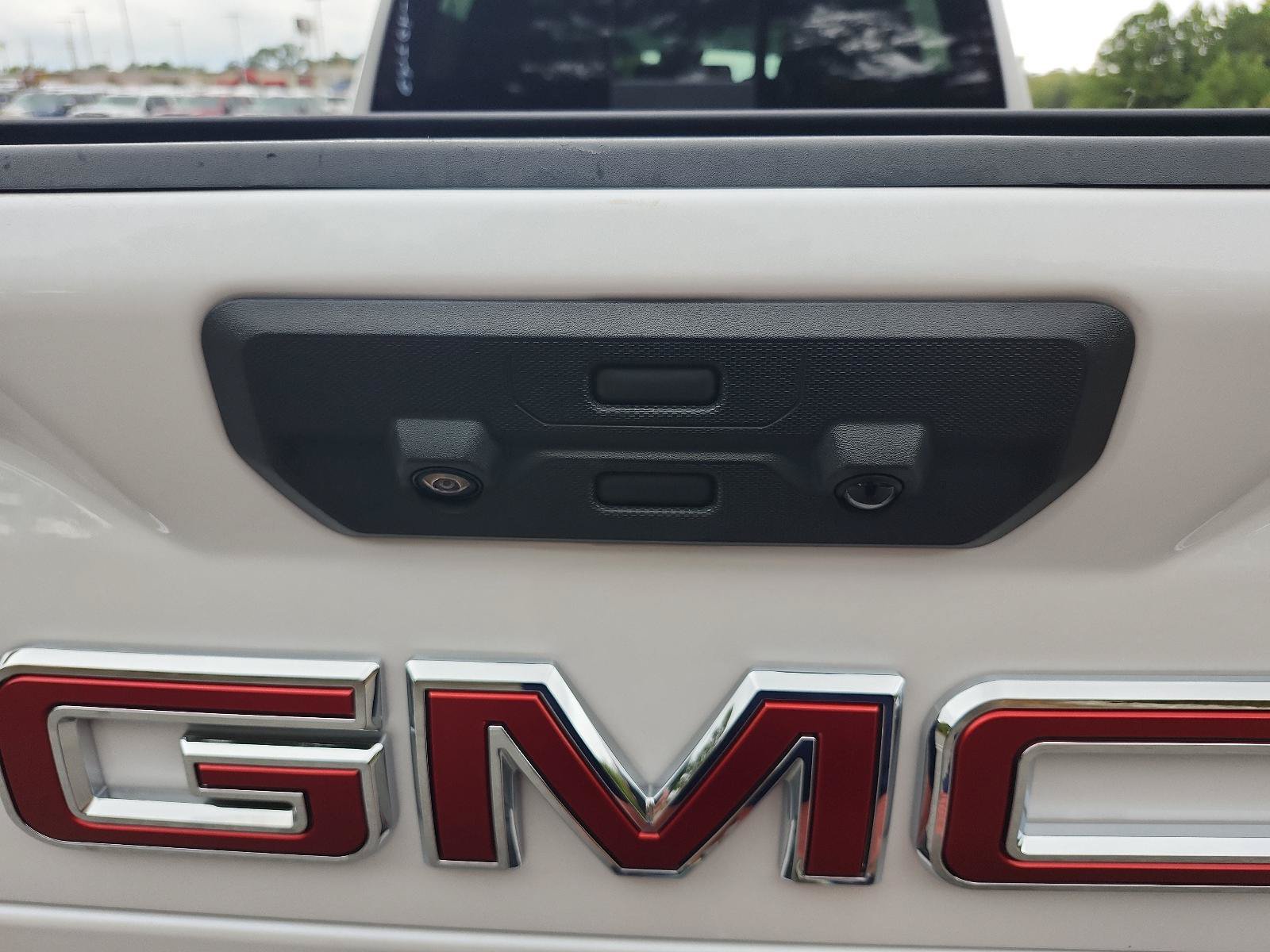 Certified 2023 GMC Sierra 2500 Denali w/ Denali Ultimate Package AWD/4WD image 13