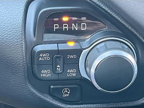 Used 2023 RAM 1500 Big Horn AWD/4WD image 16