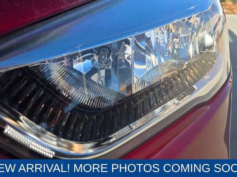 Used 2019 Ford Escape SE image 9