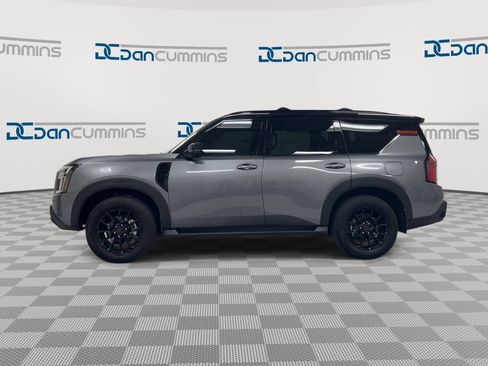 Used 2025 Nissan Armada PRO-4X AWD/4WD image 5