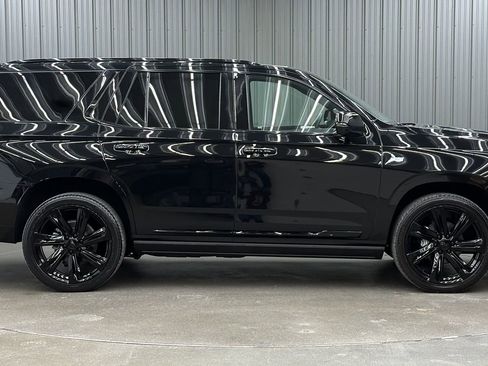 Used 2026 Cadillac Escalade Platinum Sport image 6