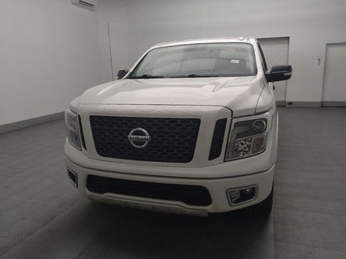 Used 2018 Nissan Titan PRO-4X image 15
