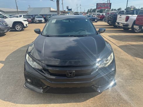 Used 2017 Honda Civic Sport image 8