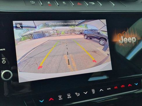 New 2026 Jeep Grand Cherokee Altitude AWD/4WD image 13