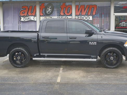 Used 2017 RAM 1500 Express image 16