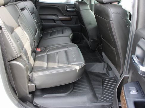 Used 2019 GMC Sierra 2500 Denali w/ Duramax Plus Package image 21