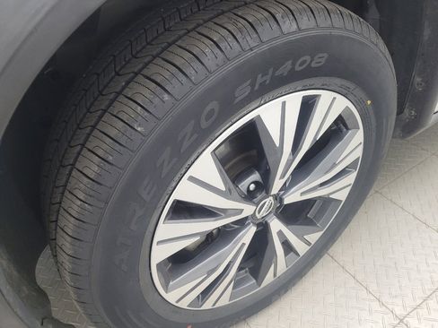 Used 2021 Nissan Rogue SV FWD image 31