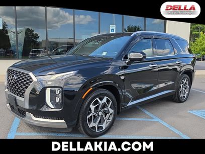 Used 2022 Hyundai Palisade Calligraphy w/ Winter Package