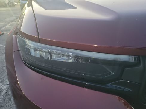 Used 2023 Jeep Grand Cherokee L Laredo image 9