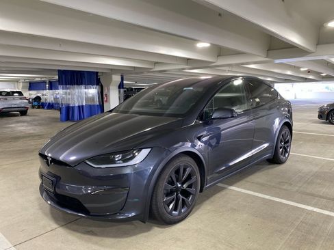 Used 2025 Tesla Model X AWD/4WD image 1