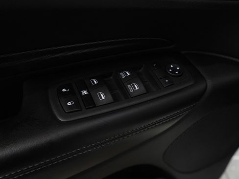 Used 2022 Dodge Durango GT image 18