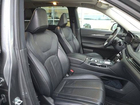 Certified 2023 INFINITI QX60 Luxe image 19