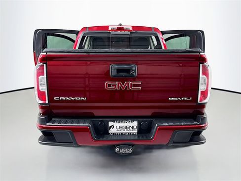 Used 2017 GMC Canyon Denali image 26